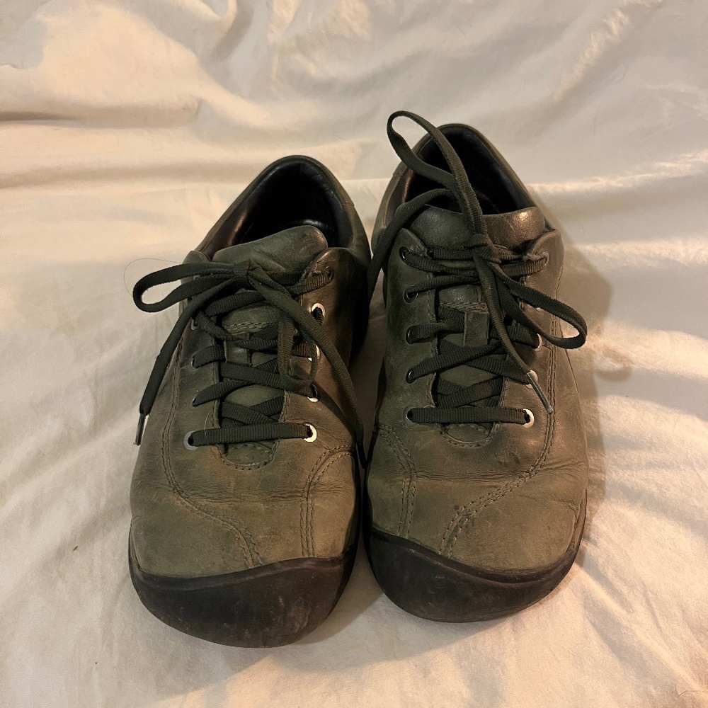 Keen green shoes